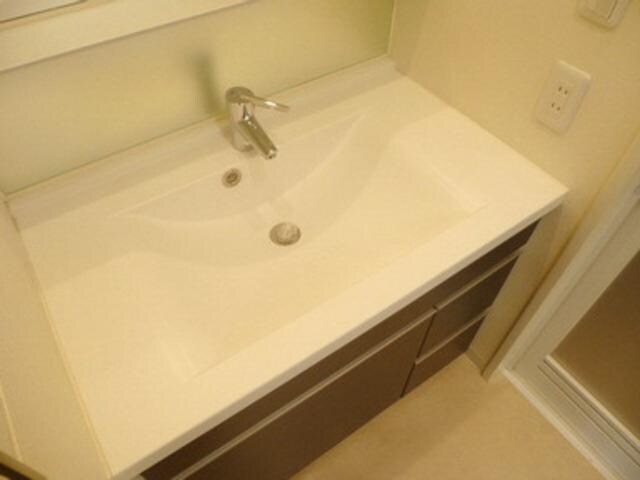 コンフォリア笹塚の物件内観写真