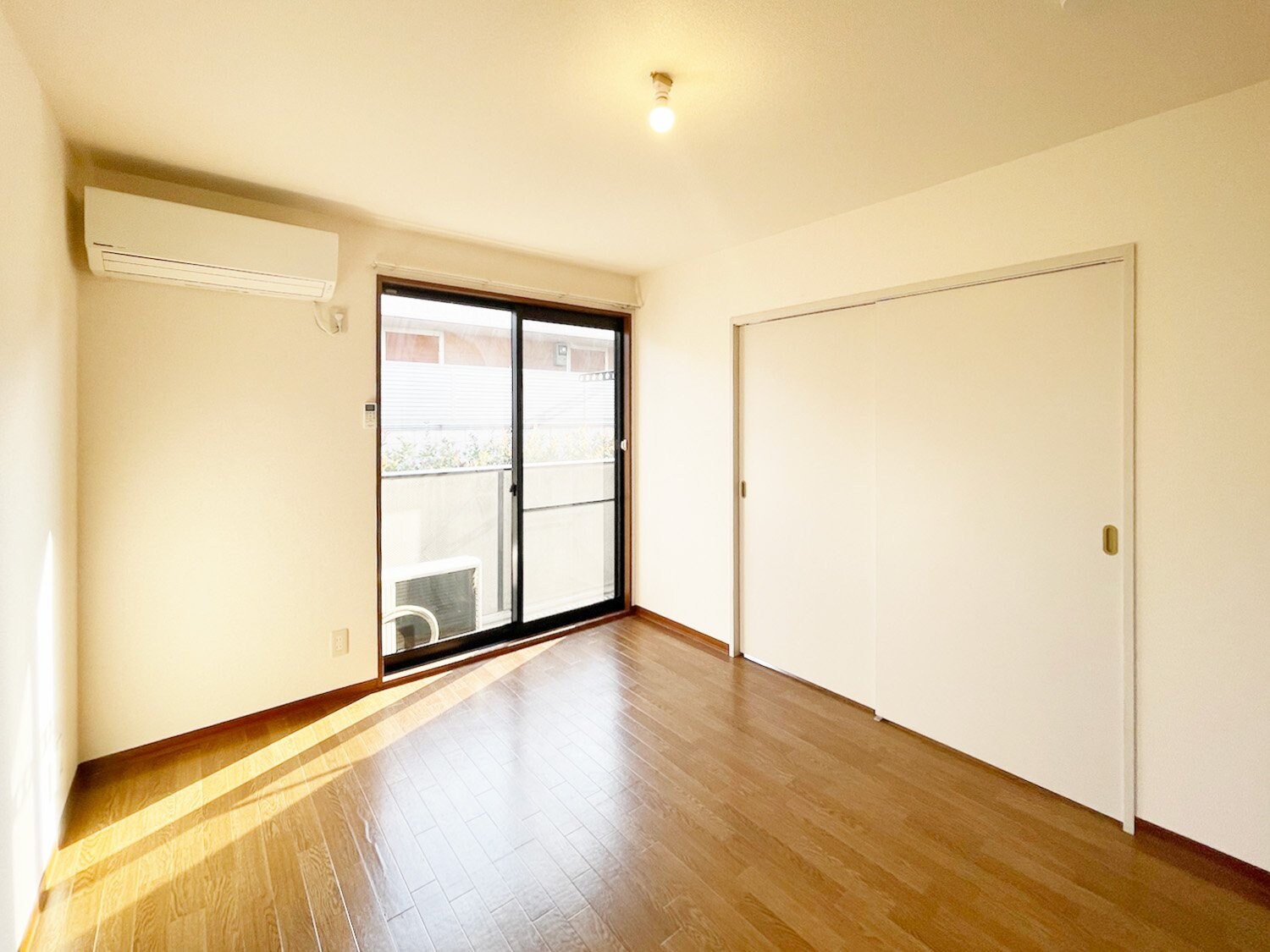 アーバインサギノミヤの物件内観写真