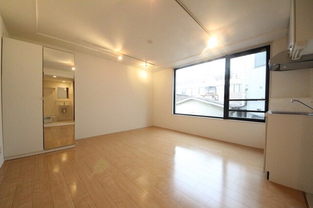 アレーロ高円寺南の物件内観写真