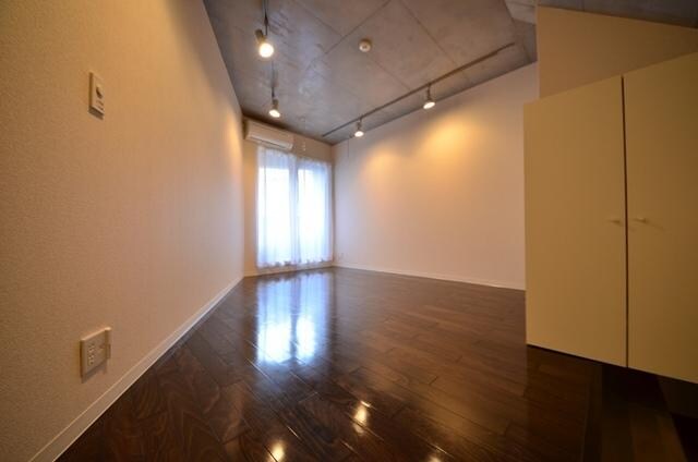 メイプル新中野の物件内観写真