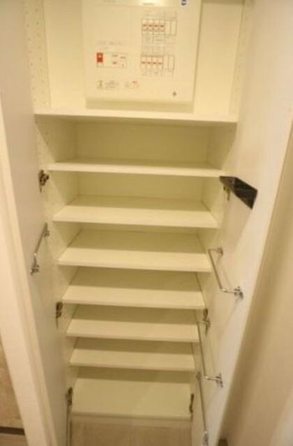 プラウドフラット中野の物件内観写真