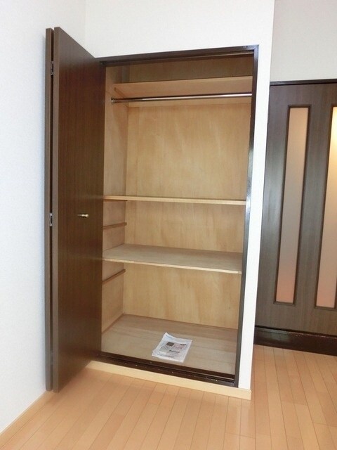 クレッセント中野富士見町の物件内観写真