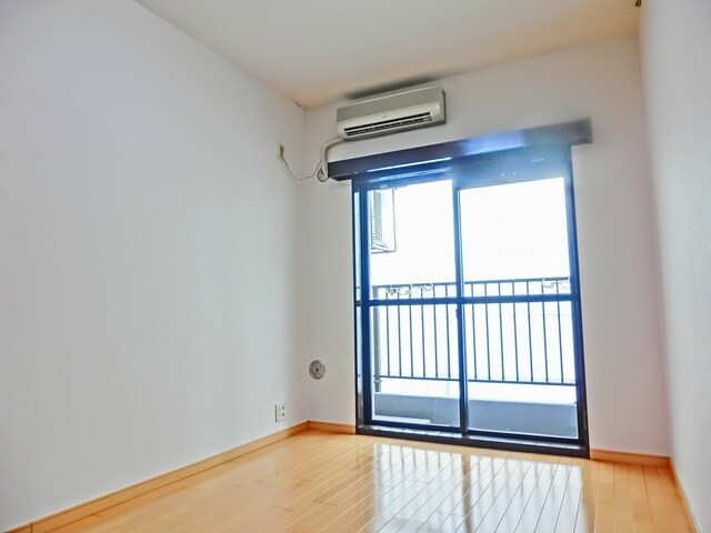 クレッセント中野富士見町の物件内観写真