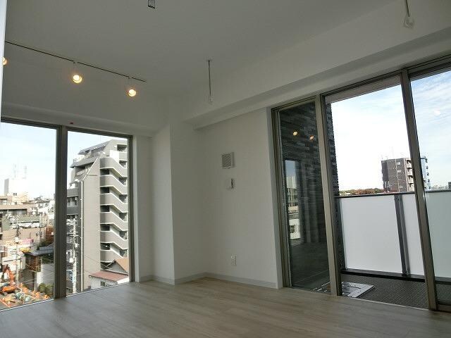 スカイレジデンス中落合の物件内観写真