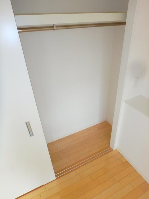 コンフォリア中野の物件内観写真