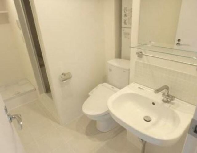 ルクレ東新宿の物件内観写真