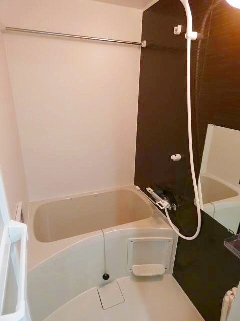 コスモリード蚕糸の森公園の物件内観写真