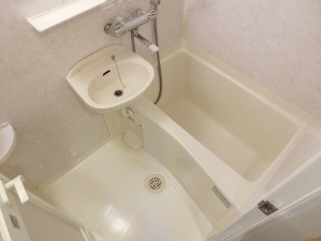 ルーブル新宿西落合伍番館の物件内観写真