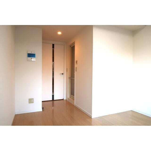 キャパシタス中野の物件内観写真