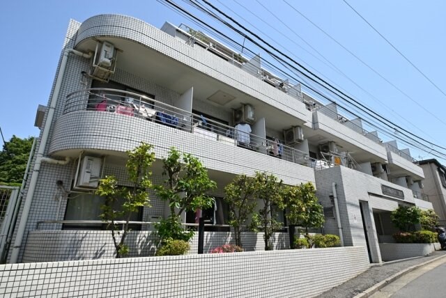 グローリア初穂西早稲田の物件外観写真