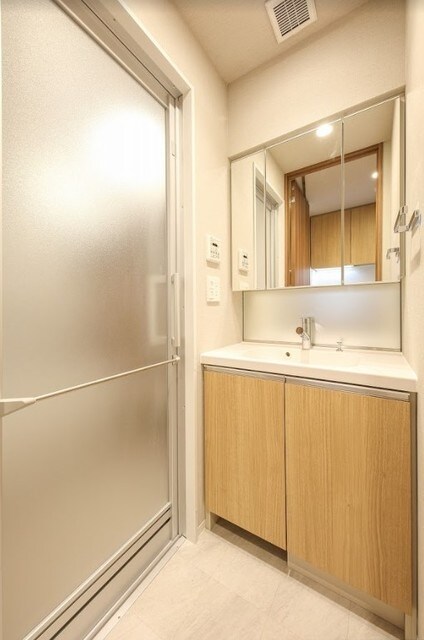 LIBR GRANT 西新宿EASTの物件内観写真