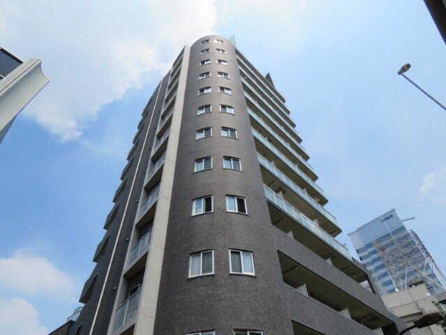 フォレシティ初台グランデの物件外観写真