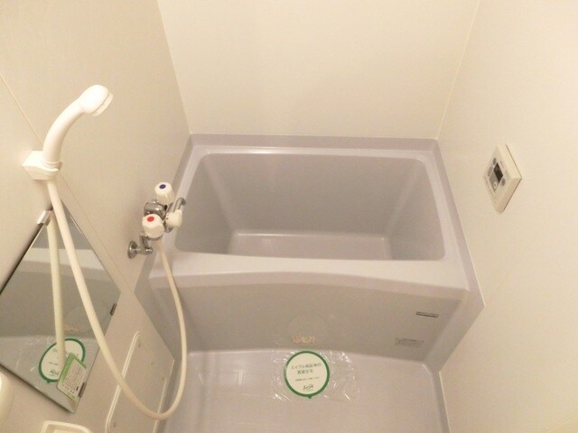 フローラ松が丘の物件内観写真