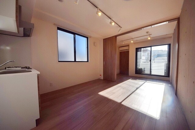 ラクラス四谷三丁目の物件内観写真