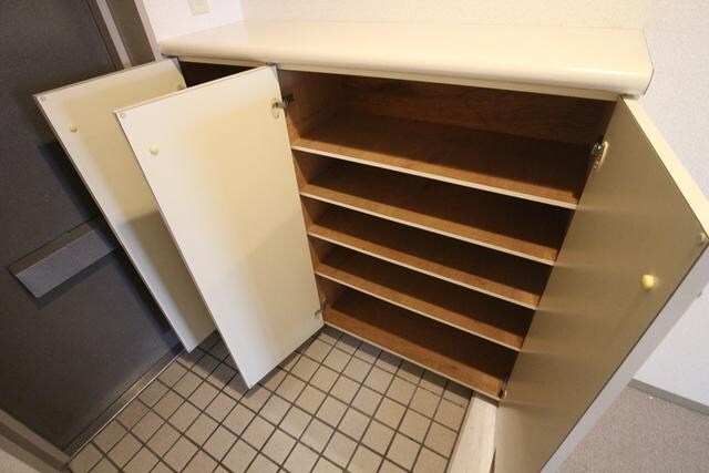 コスモリード三軒茶屋の物件内観写真