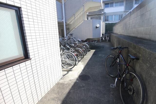 プリュメゾン駒沢の物件内観写真