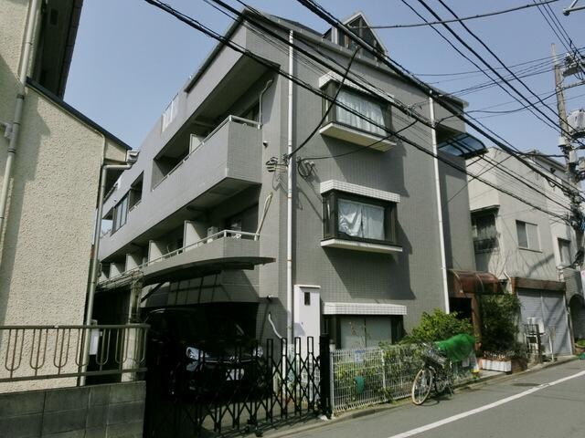 グローリア成城の物件外観写真