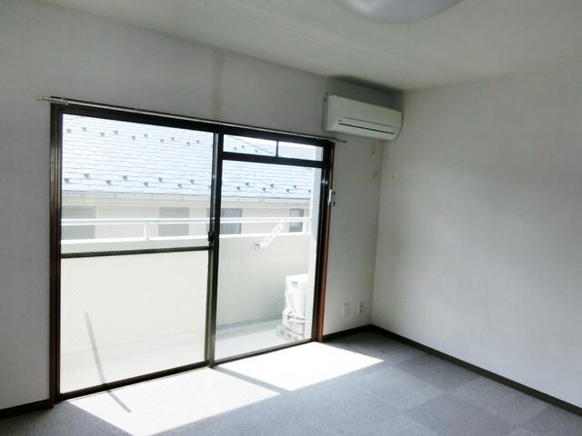 グローリア成城の物件内観写真