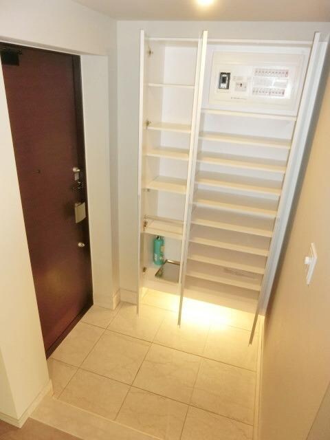 ザ・パークハウス三軒茶屋の物件内観写真