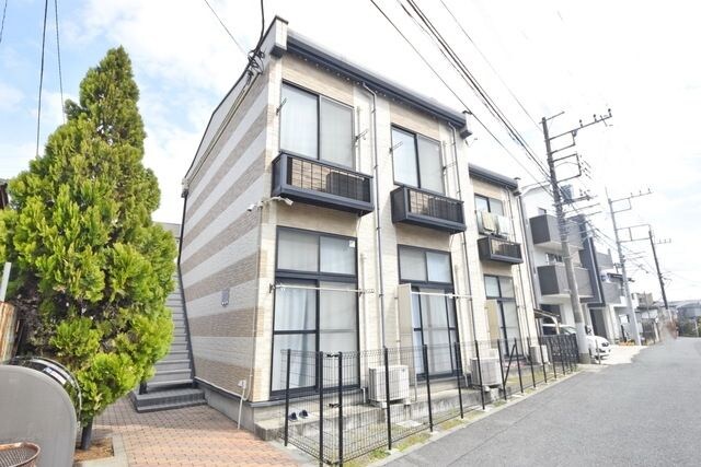 レオパレスシティーハイムの物件外観写真