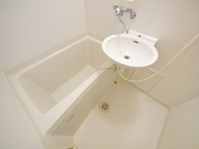 レオパレスパルコートAの物件内観写真