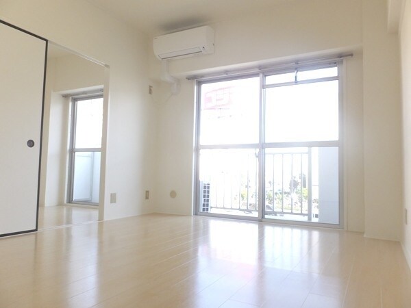 梶ヶ谷リベールの物件内観写真