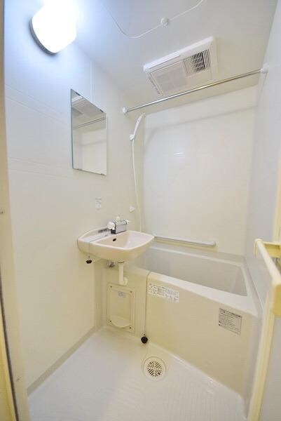 レオパレスアルメリアの物件内観写真