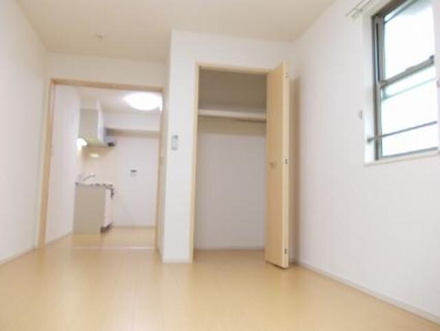 プレゼント ミューズの物件内観写真