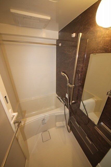 ラティエラ滝野川の物件内観写真