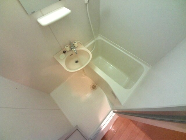 アブレスト西日暮里の物件内観写真