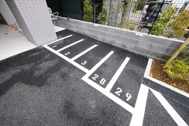 ラフィスタ志村坂上の物件内観写真