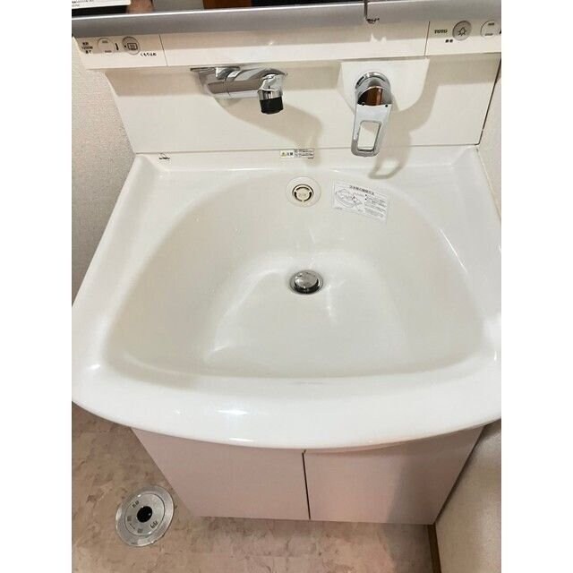 ロイヤルグリーン本郷の物件内観写真