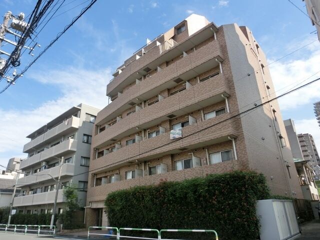 スカイコートスパシエ池袋の物件外観写真