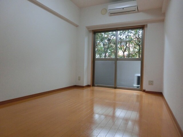 スカイコートスパシエ池袋の物件内観写真