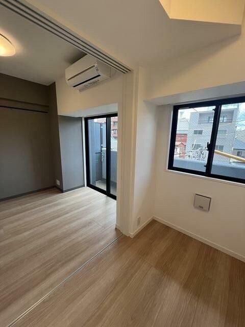 クレストコート東日暮里の物件内観写真