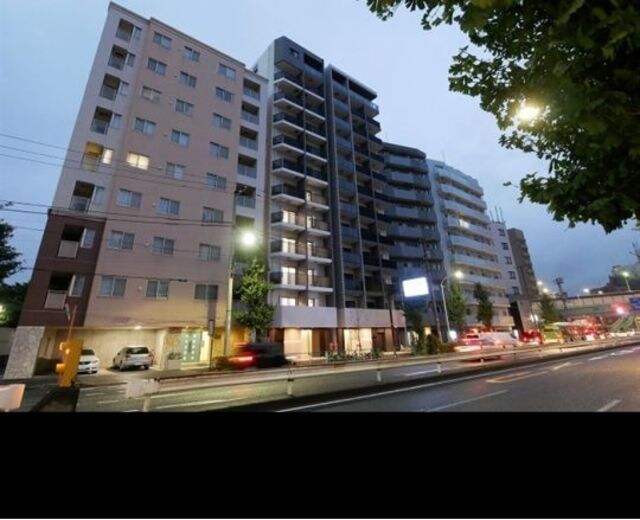 ベルグレード王子DUEの物件外観写真