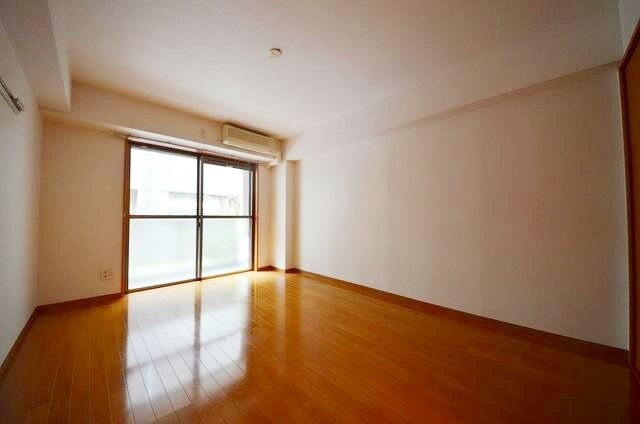 コアロード春日の物件内観写真