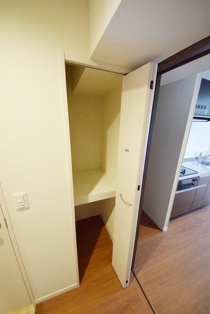 コスモグランス東日暮里の物件内観写真