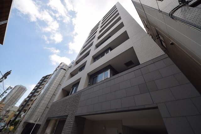 アデニウム東京八丁堀の物件外観写真