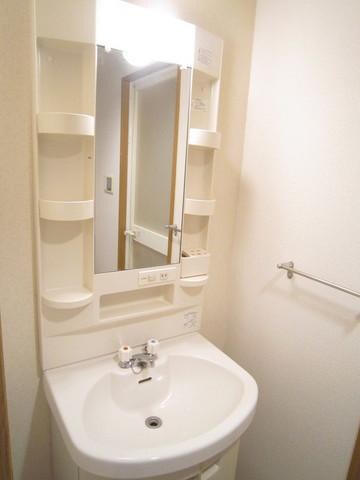 エルヴァージュ神田神保町の物件内観写真