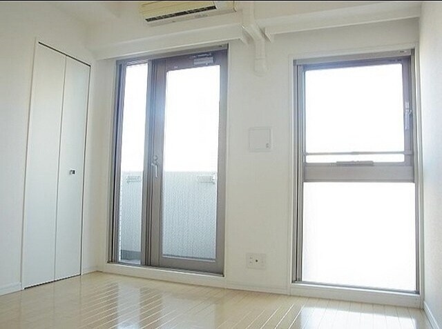 CITY SPIRE 新富町の物件内観写真