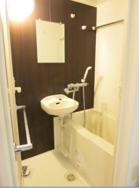 CITY SPIRE 新富町の物件内観写真