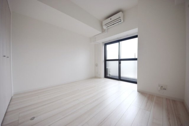 イート アパートメント ヴェリタスの物件内観写真