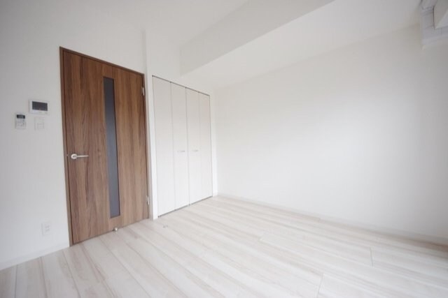 イート アパートメント ヴェリタスの物件内観写真