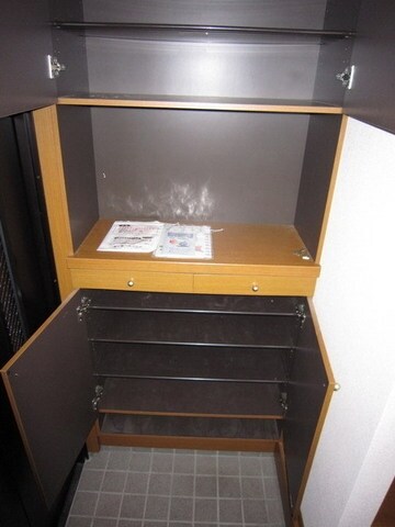 デルフィ参番館の物件内観写真