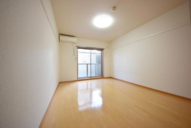 ロイヤルメゾンの物件内観写真