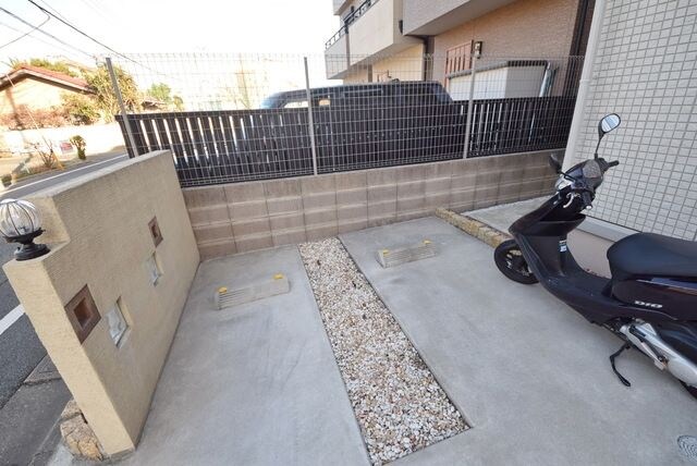 フローラの物件内観写真