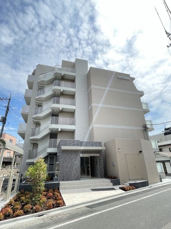 Vega Sanwaの物件外観写真