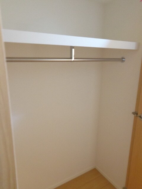 コンフォリア大島の物件内観写真