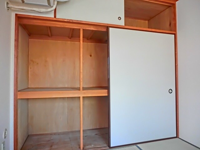 中島ICハイツの物件内観写真